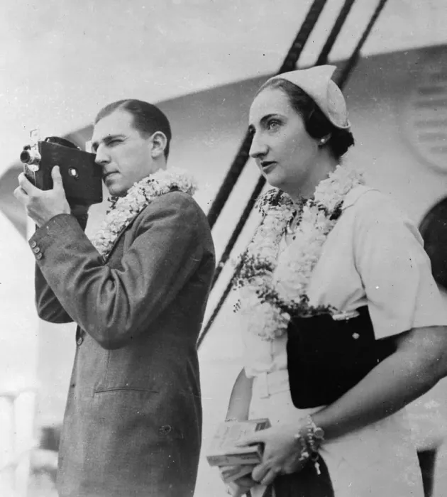 Framed Print : Royal cameraman. Prince Juan and his bride arrive in Hawaii on honeymoon tour Framed Print : Royal cameraman. Prince Juan and his bride arrive in Hawaii on honeymoon tour