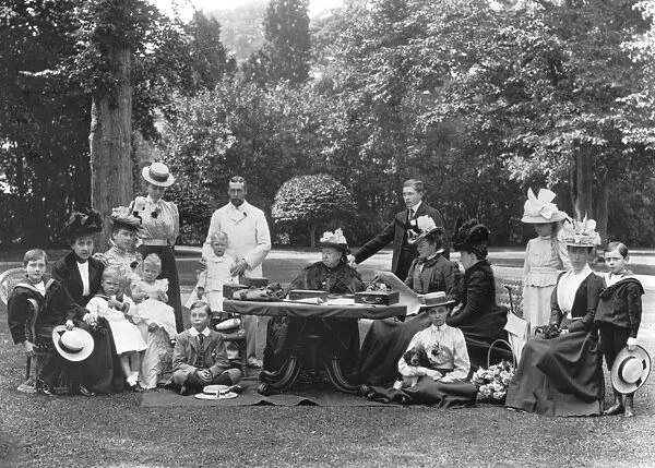 Royal Group at Osborne August 1898 left to right Prince Leopold of Battenberg, Princess