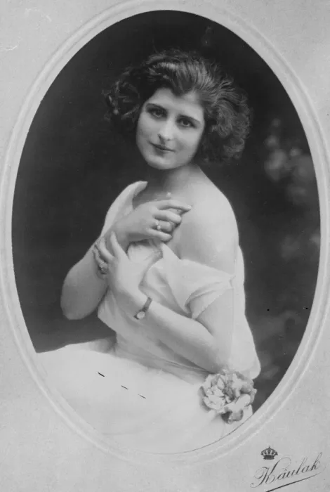 Framed Print : A Royal introduction. Described by the Queen of Italy as the prettiest girl she Framed Print : A Royal introduction. Described by the Queen of Italy as the prettiest girl she