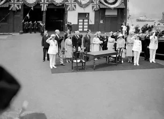 Framed Print : The Royal tour of Canada and the USA by King George VI and Queen Elizabeth, 1939 The King