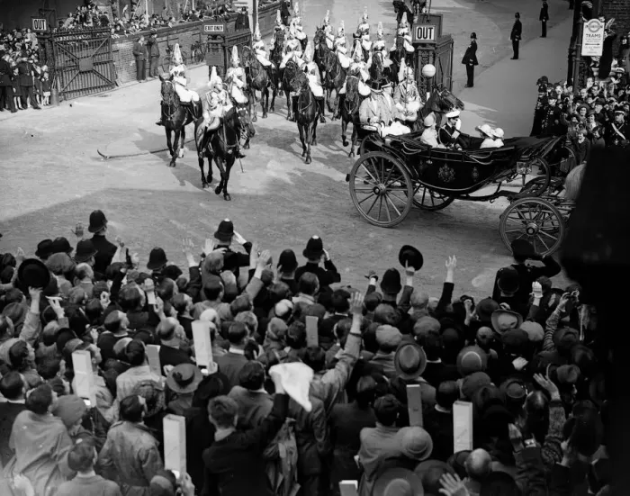 Framed Print : The Royal tour of Canada and the USA by King George VI and Queen Elizabeth, 1939 King Framed Print : The Royal tour of Canada and the USA by King George VI and Queen Elizabeth, 1939 King