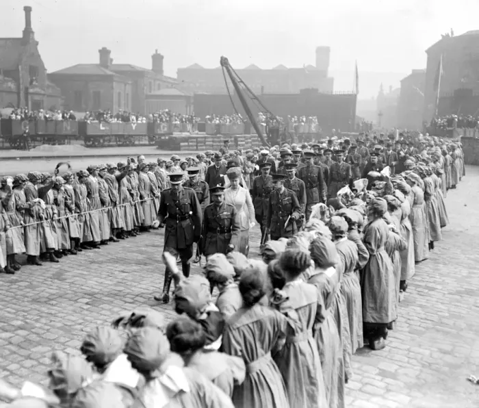 Framed Print : Royal Tour of The West Riding. 1 June 1918