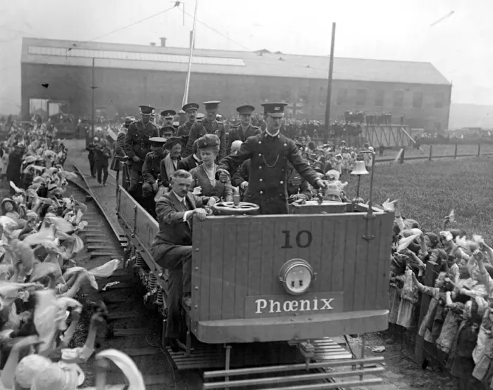 Framed Print : Royal Tour of the West Riding. 1 June 1918 Framed Print : Royal Tour of the West Riding. 1 June 1918