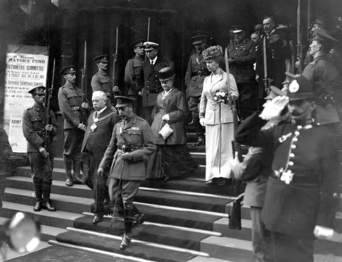 Framed Print : Royal Tour of the West Riding. 1 June 1918 Framed Print : Royal Tour of the West Riding. 1 June 1918