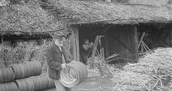Rural farmers build basket hoops in Paddock Wood. 1936 Rural farmers build in