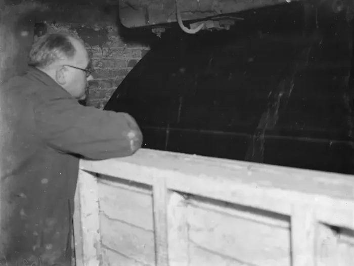Framed Print : S O Garnham at the water powered, flour East Hill Mill in Ashford, Kent, which