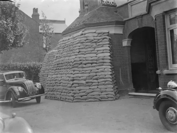 Framed Print : Sandbag protection for Livingstone Hospital at Gravesend, Kent. 1939 Framed Print : Sandbag protection for Livingstone Hospital at Gravesend, Kent. 1939