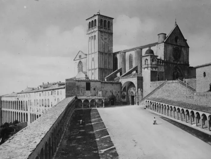 Framed Print : Scene of the Royal wedding. A striking picture of Assisi, showing the upper Framed Print : Scene of the Royal wedding. A striking picture of Assisi, showing the upper