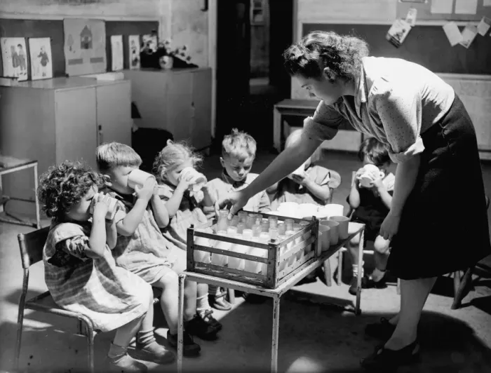 Framed Print : School milk and school meals were provided from 1947 Framed Print : School milk and school meals were provided from 1947