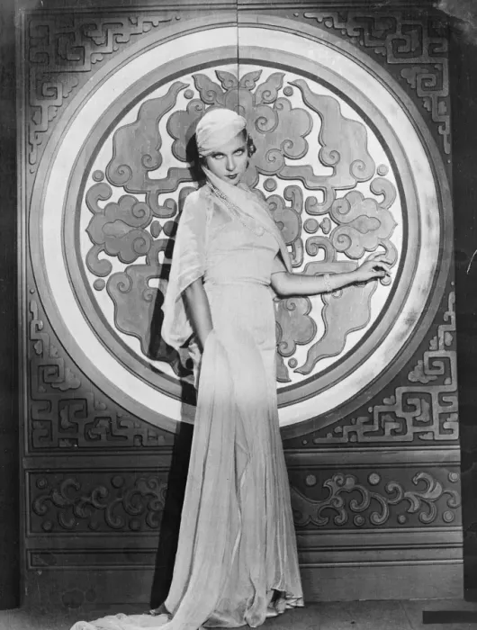 Framed Print : Screen vamp predicts revival of the veil. The revival of the veil will bring limitless