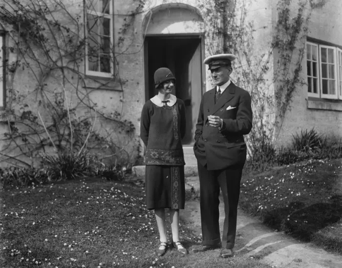 Framed Print : Senatore Marconis visit to Cornwall. Senatore Marconi and Miss Elizabeth Paynter