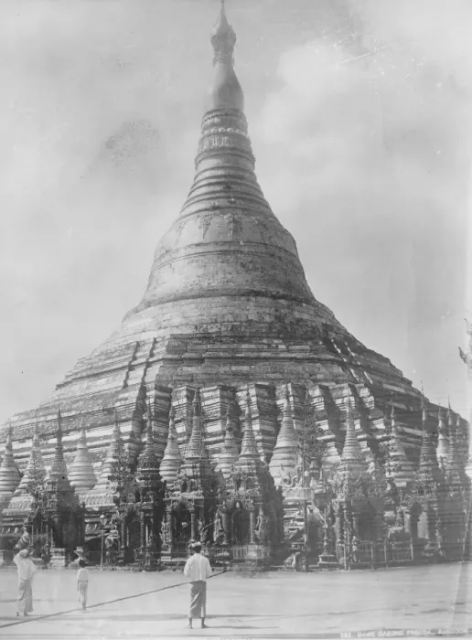 Framed Print : The Shwe Dagone Pagoda at Rangoon, which the Prince of Wales will visit 31 December Framed Print : The Shwe Dagone Pagoda at Rangoon, which the Prince of Wales will visit 31 December