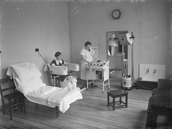 The Sidcup Cottage Hospital in Kent. The clinic centre. 1939