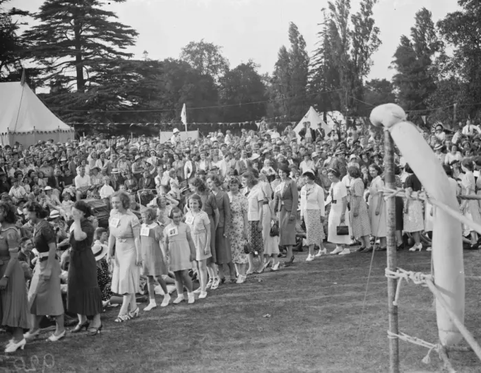 Framed Print : Sidcup jubilee homes fete. The girls beauty parade. 1938