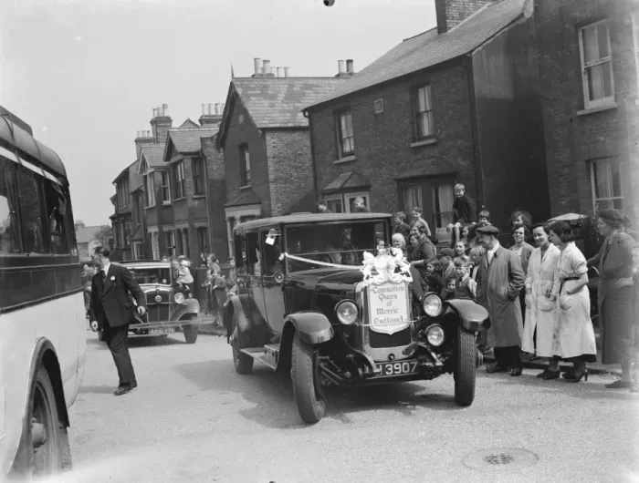 Framed Print : Sidcups May Queen leaves in a car for Hayes. 1937 Framed Print : Sidcups May Queen leaves in a car for Hayes. 1937