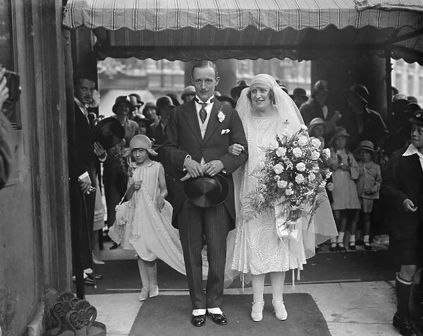 Sir Arthur and Lady Blakes son Weds The marriage between Mr R A Blake and Miss