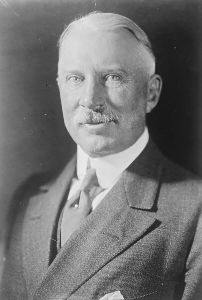 Sir Arthur Shirley Benn 24 October 1925