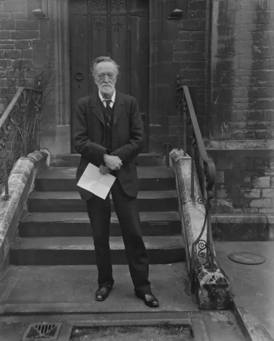 Framed Print : Sir Walter Parrott. The Kings organist. Windsor Castle. 13 February 1923 Framed Print : Sir Walter Parrott. The Kings organist. Windsor Castle. 13 February 1923