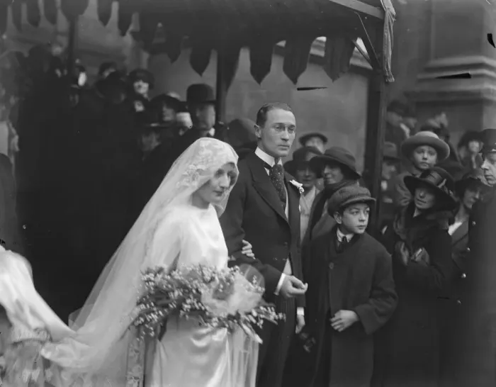 Framed Print : Sir William Tyrrells daughter weds. Miss Margaret J M Tyrrell, elder daughter Framed Print : Sir William Tyrrells daughter weds. Miss Margaret J M Tyrrell, elder daughter