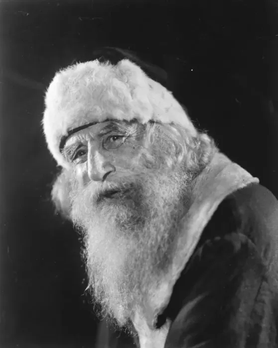 Framed Print : A smile for millions. A happy study of Father Christmas, whose smile, as usual Framed Print : A smile for millions. A happy study of Father Christmas, whose smile, as usual