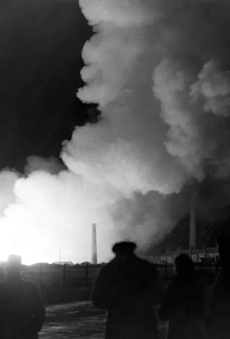 Framed Print : Smoke billowing from bomb damage fire A TopFoto Framed Print : Smoke billowing from bomb damage fire A TopFoto