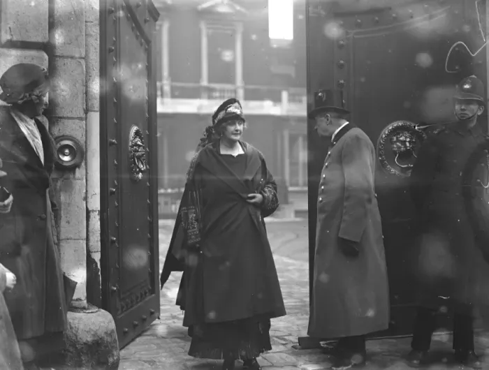 Framed Print : Society Callers at Chesterfield House Lady McGared Hogg 9 March 1923 Framed Print : Society Callers at Chesterfield House Lady McGared Hogg 9 March 1923