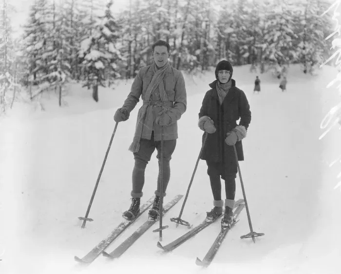 Framed Print : Society in Switzerland. Lord and Lady Plunkett starting off on a skiing expedition at St Moritz Framed Print : Society in Switzerland. Lord and Lady Plunkett starting off on a skiing expedition at St Moritz