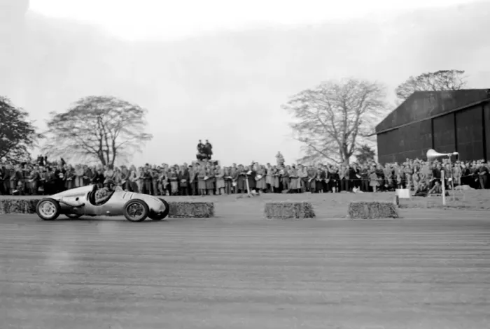 Framed Print : Spike Rhiando (U. S. A. ) winning the 500 c. c. in a J. A. P. car 3rd October 1948 Framed Print : Spike Rhiando (U. S. A. ) winning the 500 c. c. in a J. A. P. car 3rd October 1948