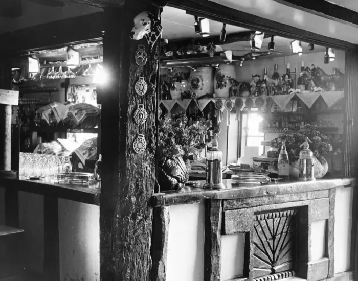 Framed Print : The Spotted Dog public house. Smarts Hill, Penshurst, Kent, England 10 July 1963 Framed Print : The Spotted Dog public house. Smarts Hill, Penshurst, Kent, England 10 July 1963