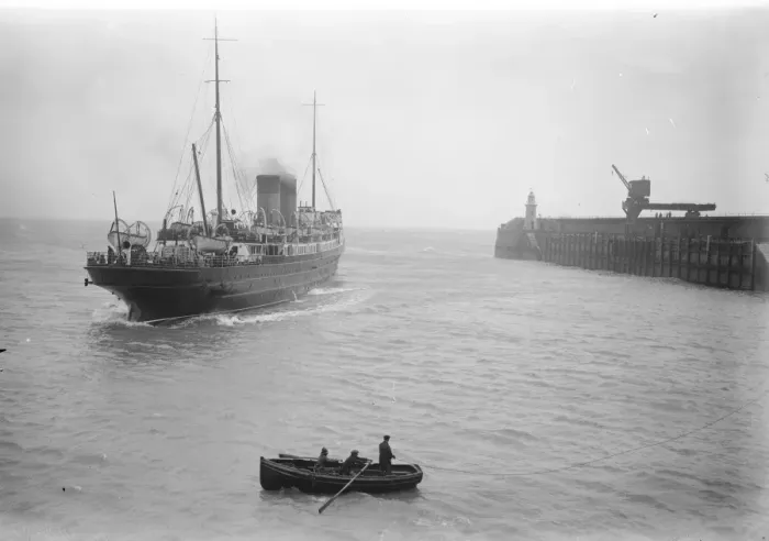 Framed Print : SS Biarritz a cross channel steamer leaving dock. 1927