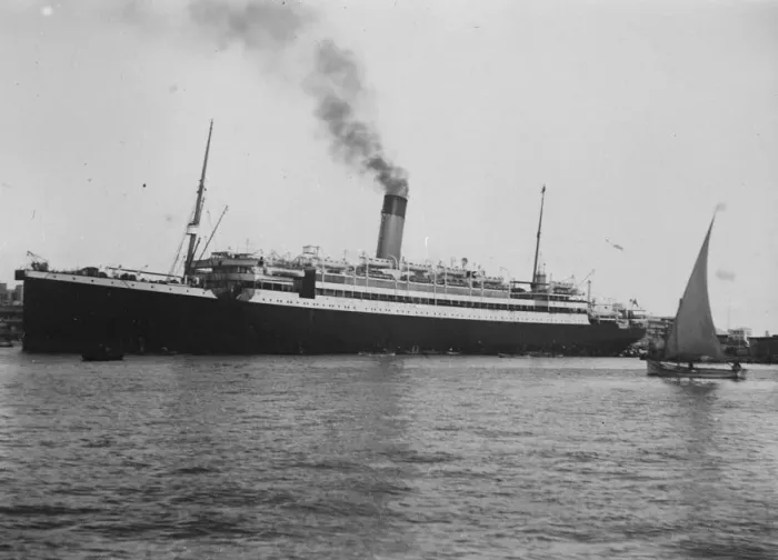 Framed Print : SS Megantic coaling in Port Said harbour with troops on board for the Far East. 4 Framed Print : SS Megantic coaling in Port Said harbour with troops on board for the Far East. 4