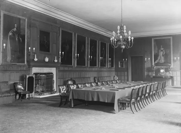 Framed Print : St James Palace. Conference room. 1921 Framed Print : St James Palace. Conference room. 1921