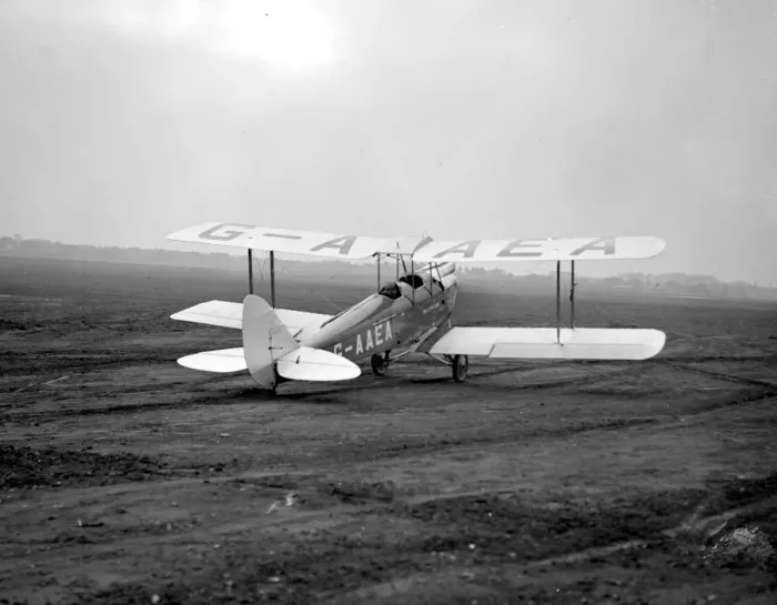 Framed Print : At Stag Lane Aerodrome. Mrs Spencer Cleaver before leaving in their Gypsy Moth Framed Print : At Stag Lane Aerodrome. Mrs Spencer Cleaver before leaving in their Gypsy Moth