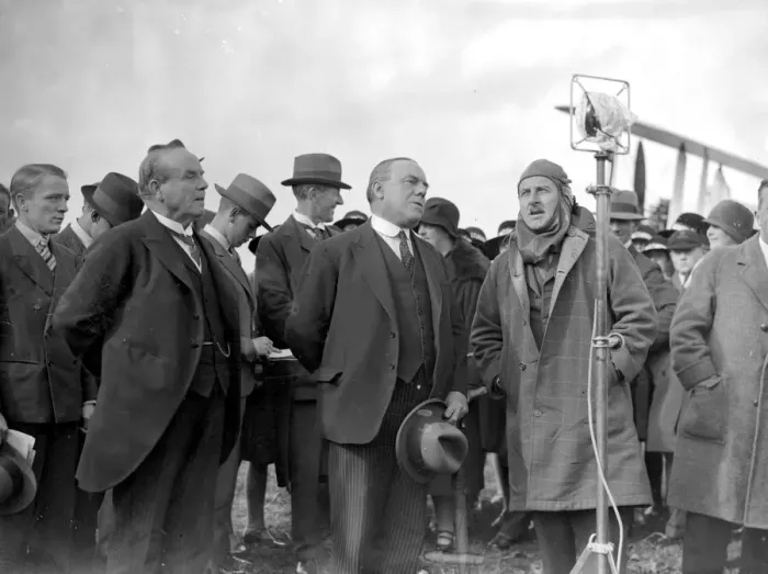 Framed Print : At Stag Lane Aerodrome. Sir Charles Wakefield, Mr F. Montagu (Undersecretary for Air) Framed Print : At Stag Lane Aerodrome. Sir Charles Wakefield, Mr F. Montagu (Undersecretary for Air)