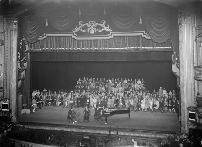 Framed Print : The stage of the London Palladium 19 June 1927 Framed Print : The stage of the London Palladium 19 June 1927