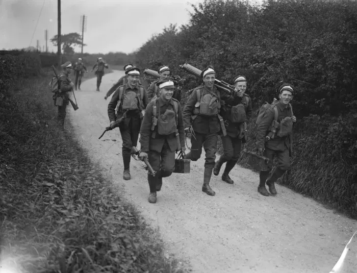 Framed Print : The start of the manoeuvres. Machine gun section of the 2nd Infantry Brigade moving Framed Print : The start of the manoeuvres. Machine gun section of the 2nd Infantry Brigade moving