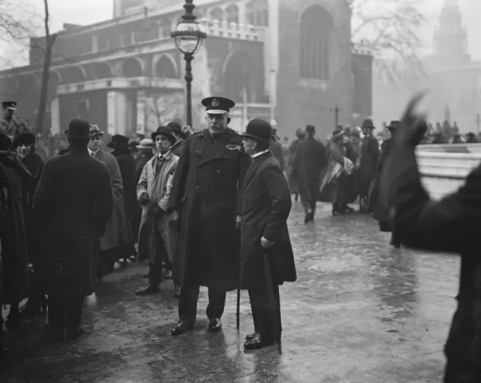 Framed Print : State opening of Parliament. Colonel Sir Edward Ward, photographed outside Framed Print : State opening of Parliament. Colonel Sir Edward Ward, photographed outside