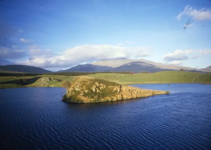 Framed Print : STRANGE PHENOMENA The so-called floating island in Lynn Dywarchen, Wales. From Framed Print : STRANGE PHENOMENA The so-called floating island in Lynn Dywarchen, Wales. From