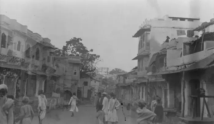 Framed Print : The streets of Udaipur in India 1921