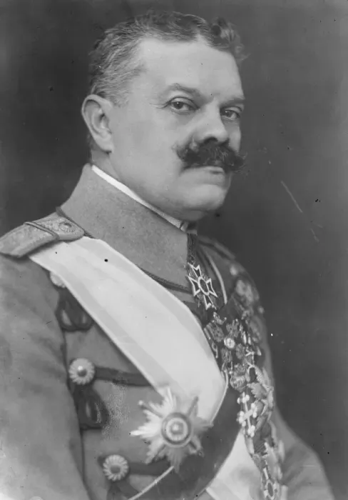Framed Print : A striking portrait study of General Nikoleanu. 6 June 1927 Framed Print : A striking portrait study of General Nikoleanu. 6 June 1927