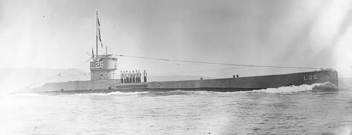 Framed Print : Submarine lost. Submarine L24 has been sunk in collision whilst exercising off Portland