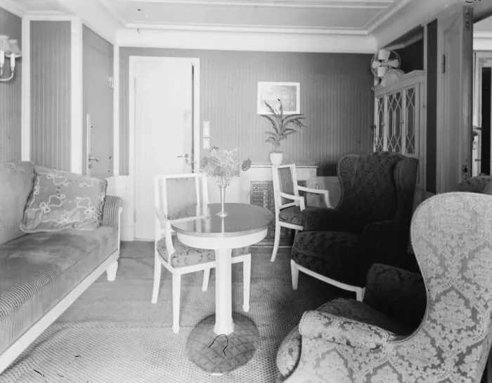 Framed Print : Suite on Berengaria. The sitting room. 1 July 1924 Framed Print : Suite on Berengaria. The sitting room. 1 July 1924