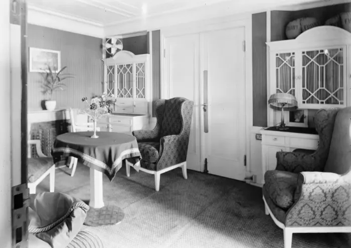 Framed Print : Suite on Berengaria. The sittingroom. 1 July 1924 Framed Print : Suite on Berengaria. The sittingroom. 1 July 1924