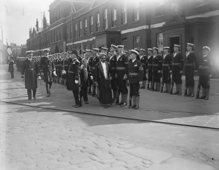Framed Print : Sultan of Muscat at Portsmouth. 22 September 1928 Framed Print : Sultan of Muscat at Portsmouth. 22 September 1928