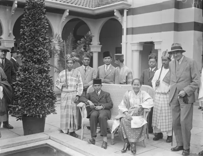 Framed Print : The Sultan of Perak at Wembley. The Sultan of Perak visited the Malay Pavilion Framed Print : The Sultan of Perak at Wembley. The Sultan of Perak visited the Malay Pavilion