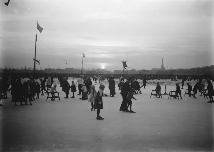 Framed Print : Sunset over the frozen waterways of Holland, crowded with happy skaters 4 December Framed Print : Sunset over the frozen waterways of Holland, crowded with happy skaters 4 December