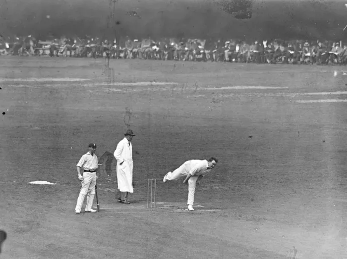 Framed Print : Surrey versus Lancashire at The Oval cricket ground. R Tyldesley ( Lancs ) bowling Framed Print : Surrey versus Lancashire at The Oval cricket ground. R Tyldesley ( Lancs ) bowling