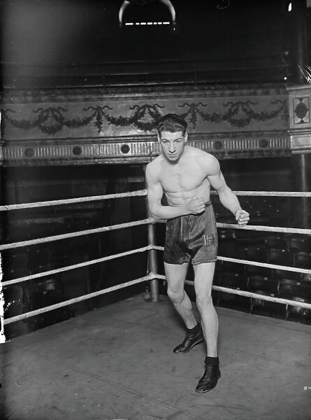 Thursdays boxing match. Len Harvey. 20 February 1929