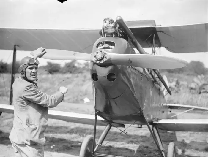 Framed Print : Five Tiger Moth machines fly to Yorkshire. Sir John Rhodes with his machine Framed Print : Five Tiger Moth machines fly to Yorkshire. Sir John Rhodes with his machine