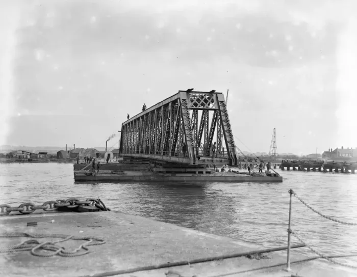 Framed Print : Tilbury, 450 tons road bridge, constructed by the Cleveland bridge and engineering co ltd Framed Print : Tilbury, 450 tons road bridge, constructed by the Cleveland bridge and engineering co ltd